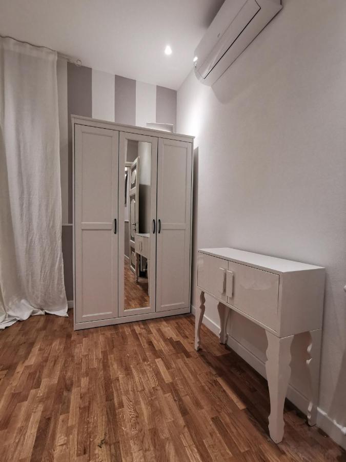 Appartamento Eva Florens Exteriör bild